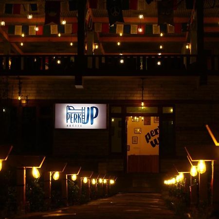 Perkup Hostel Kasol Kültér fotó
