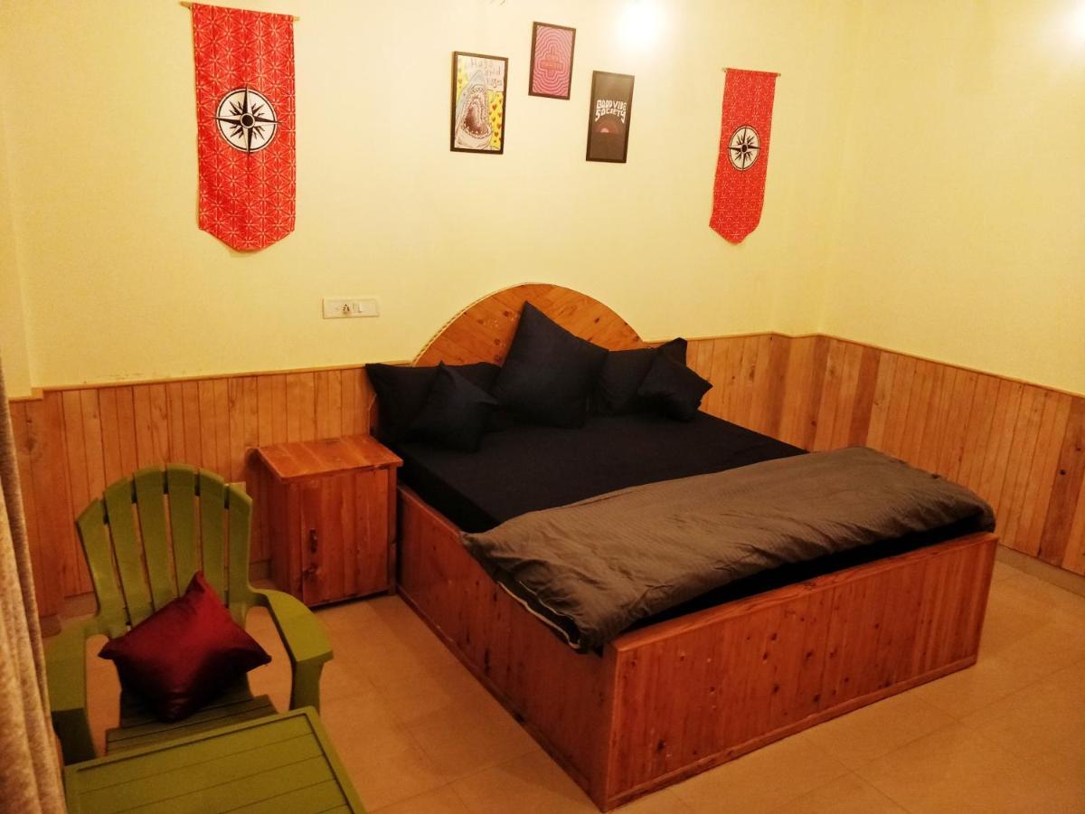 Perkup Hostel Kasol Kültér fotó