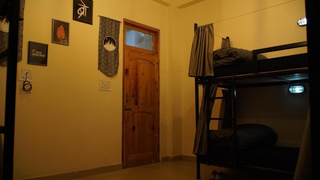 Perkup Hostel Kasol Kültér fotó