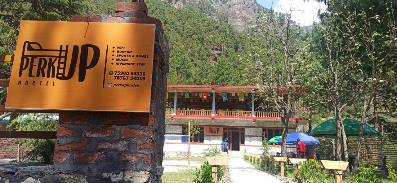 Perkup Hostel Kasol Kültér fotó