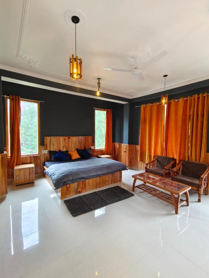 Perkup Hostel Kasol Kültér fotó