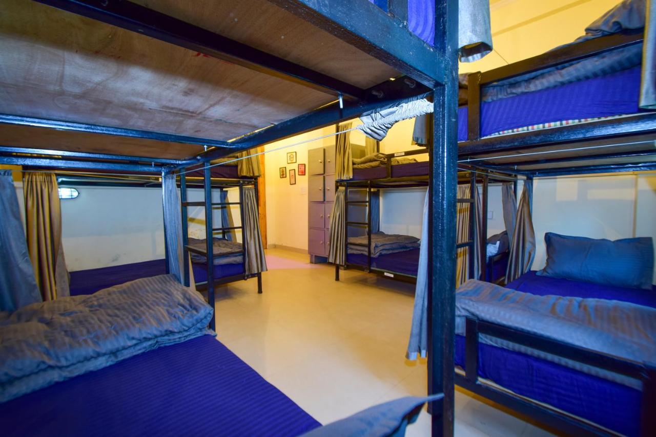 Perkup Hostel Kasol Kültér fotó