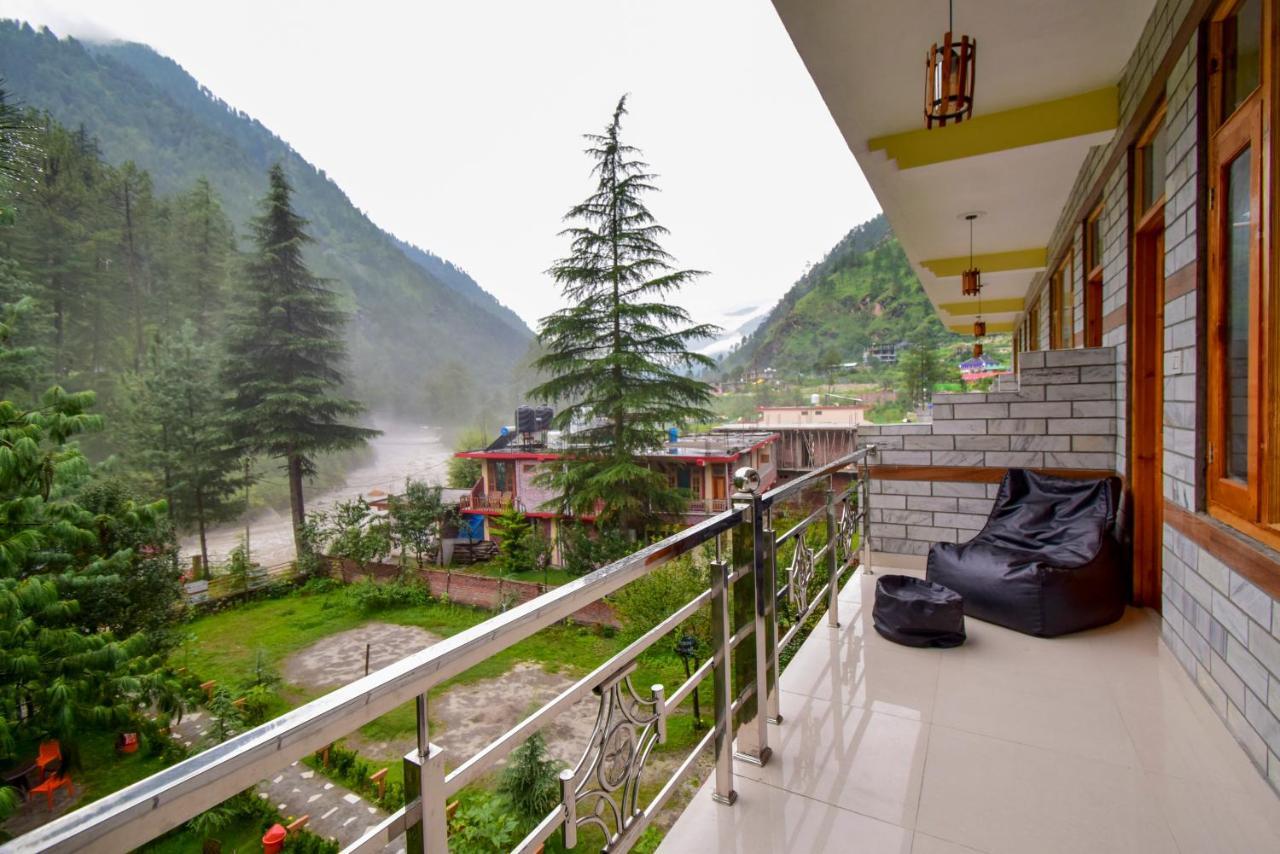 Perkup Hostel Kasol Kültér fotó
