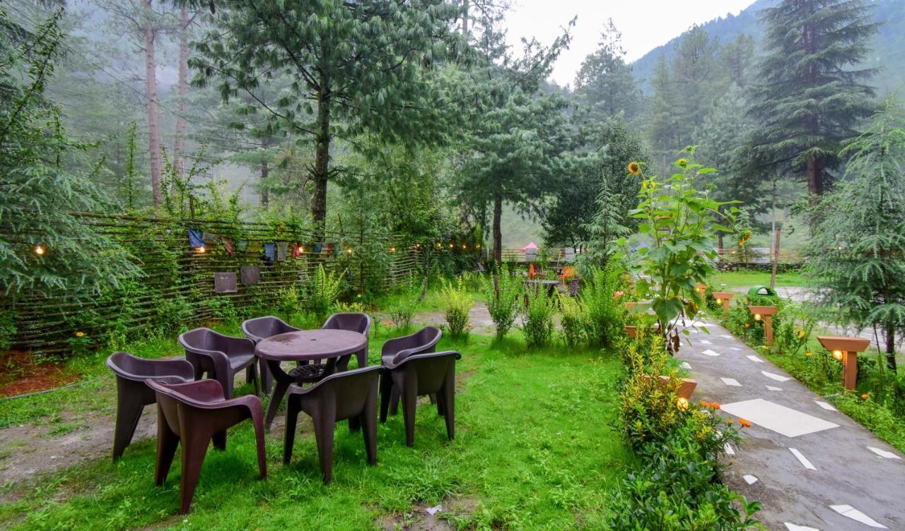 Perkup Hostel Kasol Kültér fotó